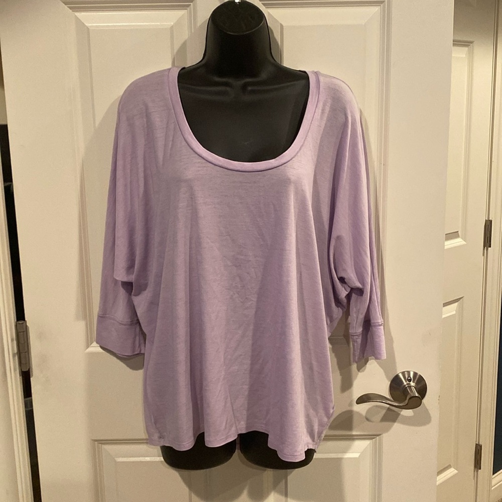 M purple 3/4 sleeve Express One Eleven top - NWT
